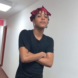 Meet your Posher, Stanley